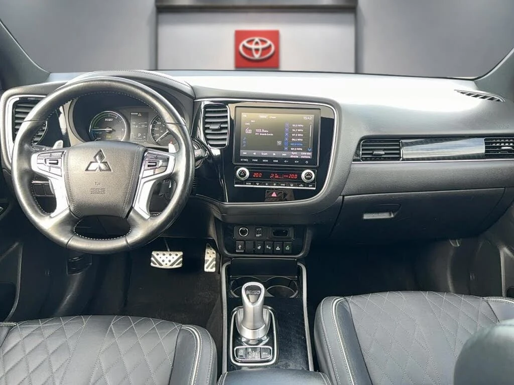 Mitsubishi Outlander 2.4* BLACK EDITION* �������* ������* ������ ���� | Mobile.bg � ����������� 10