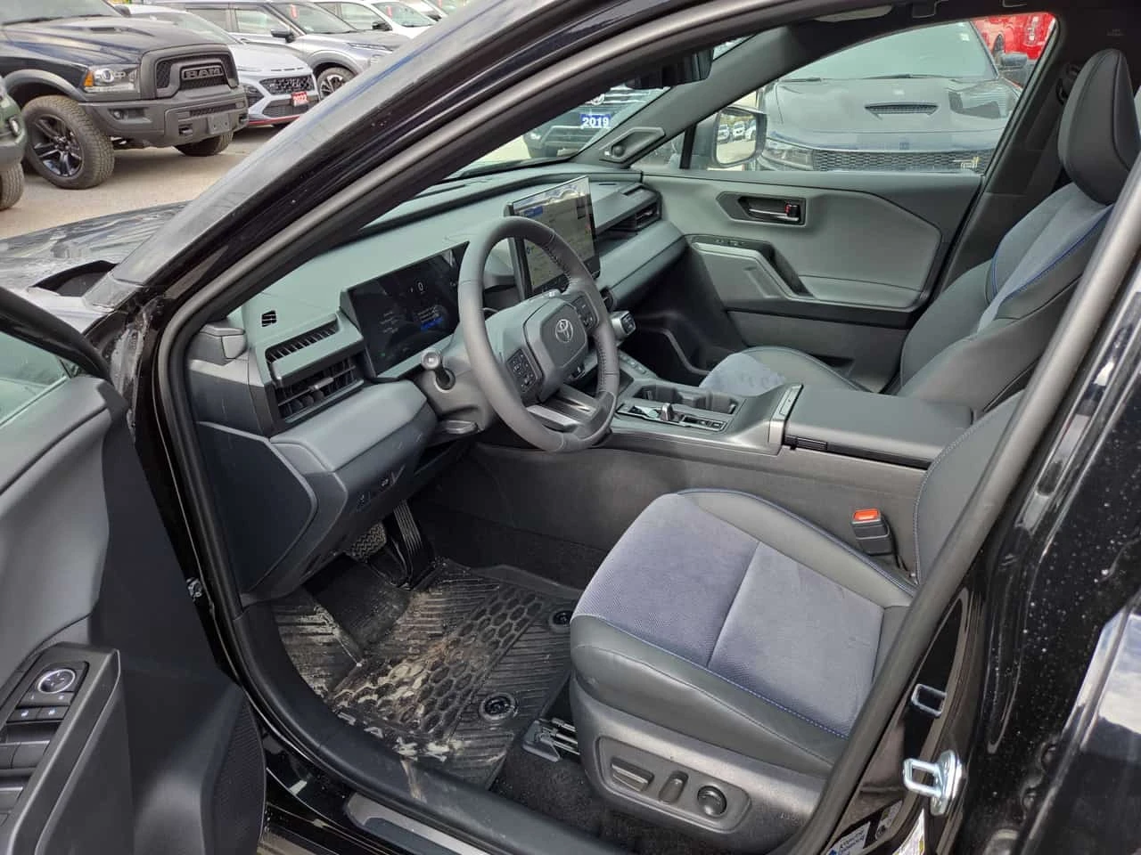 Toyota Rav4 * XSE AWD * CARFAX *  | Mobile.bg � ����������� 5