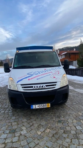 Iveco Daily 6+ 1 Като Нов, снимка 3