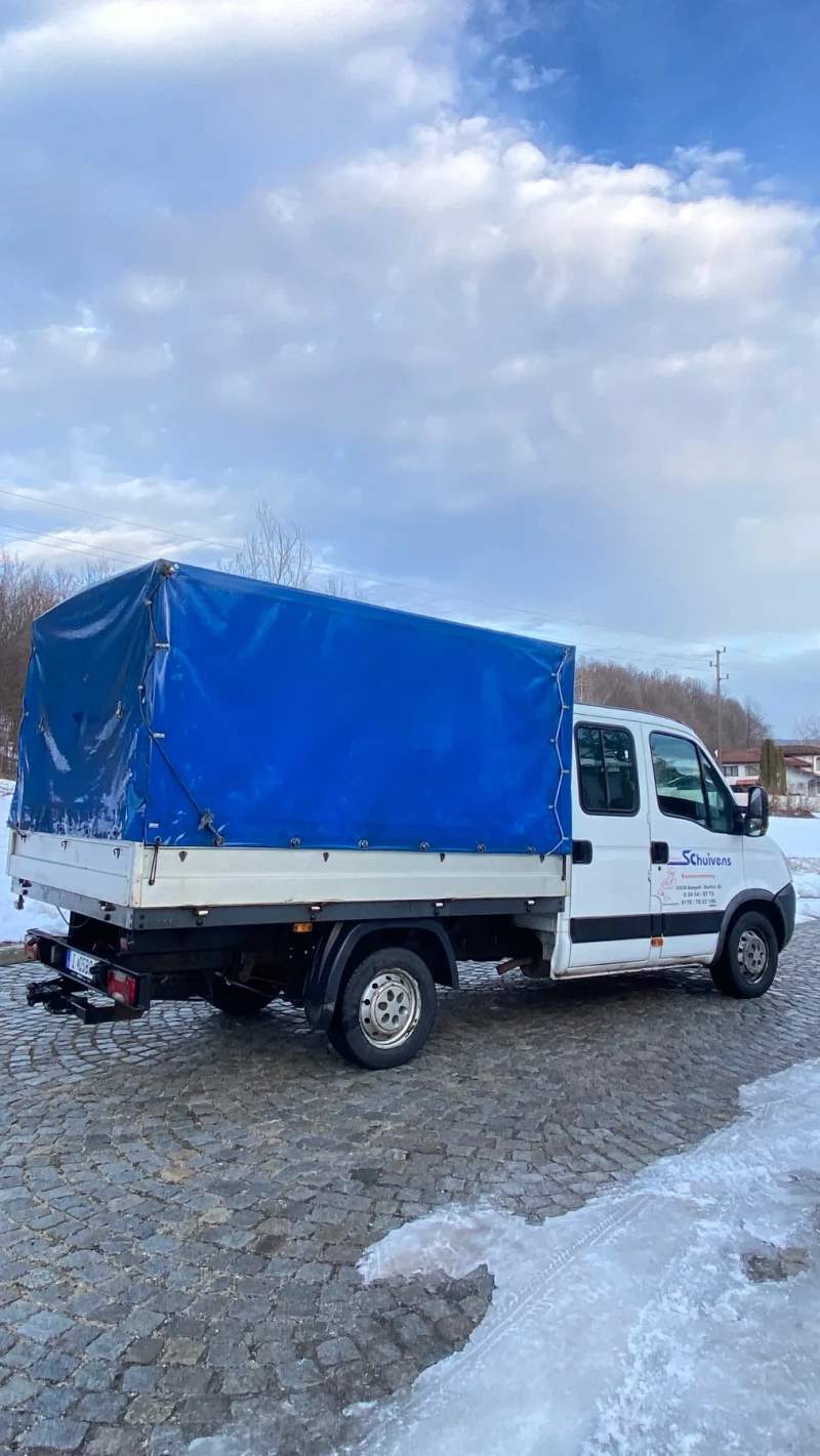 Iveco Daily 6+ 1 Като Нов, снимка 13 - Бусове и автобуси - 48636129