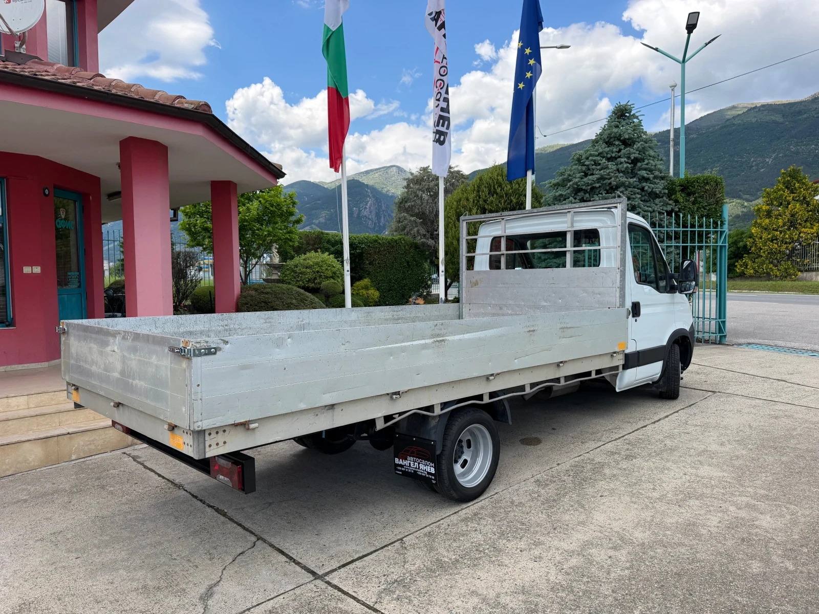 Iveco Daily 3.0HPI* 35C18* 4.30 метра каросерия, снимка 8 - Бусове и автобуси - 54660723