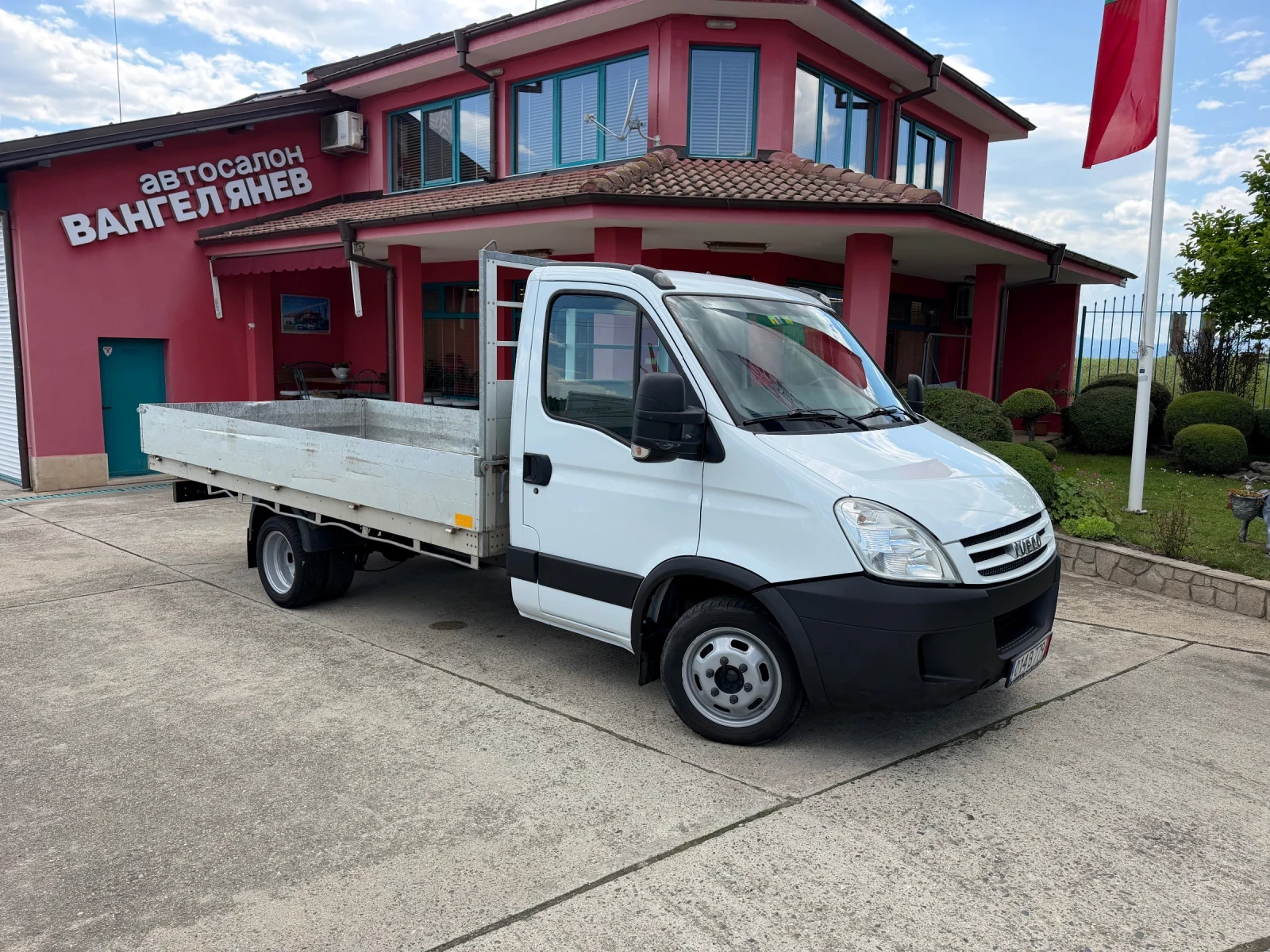 Iveco Daily 3.0HPI* 35C18* 4.30 метра каросерия, снимка 15 - Бусове и автобуси - 54660723