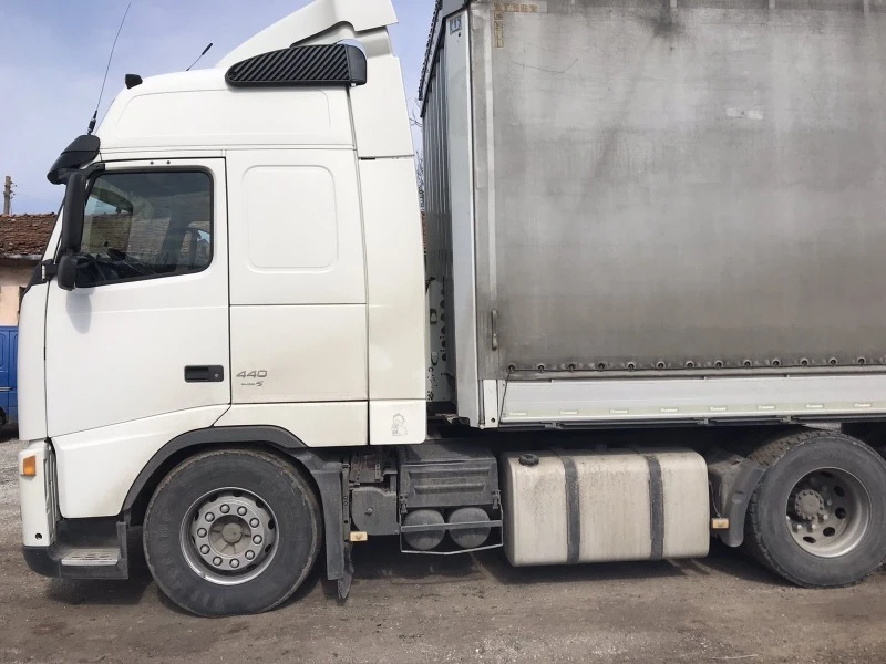 Volvo Fh, снимка 9 - Камиони - 44144804