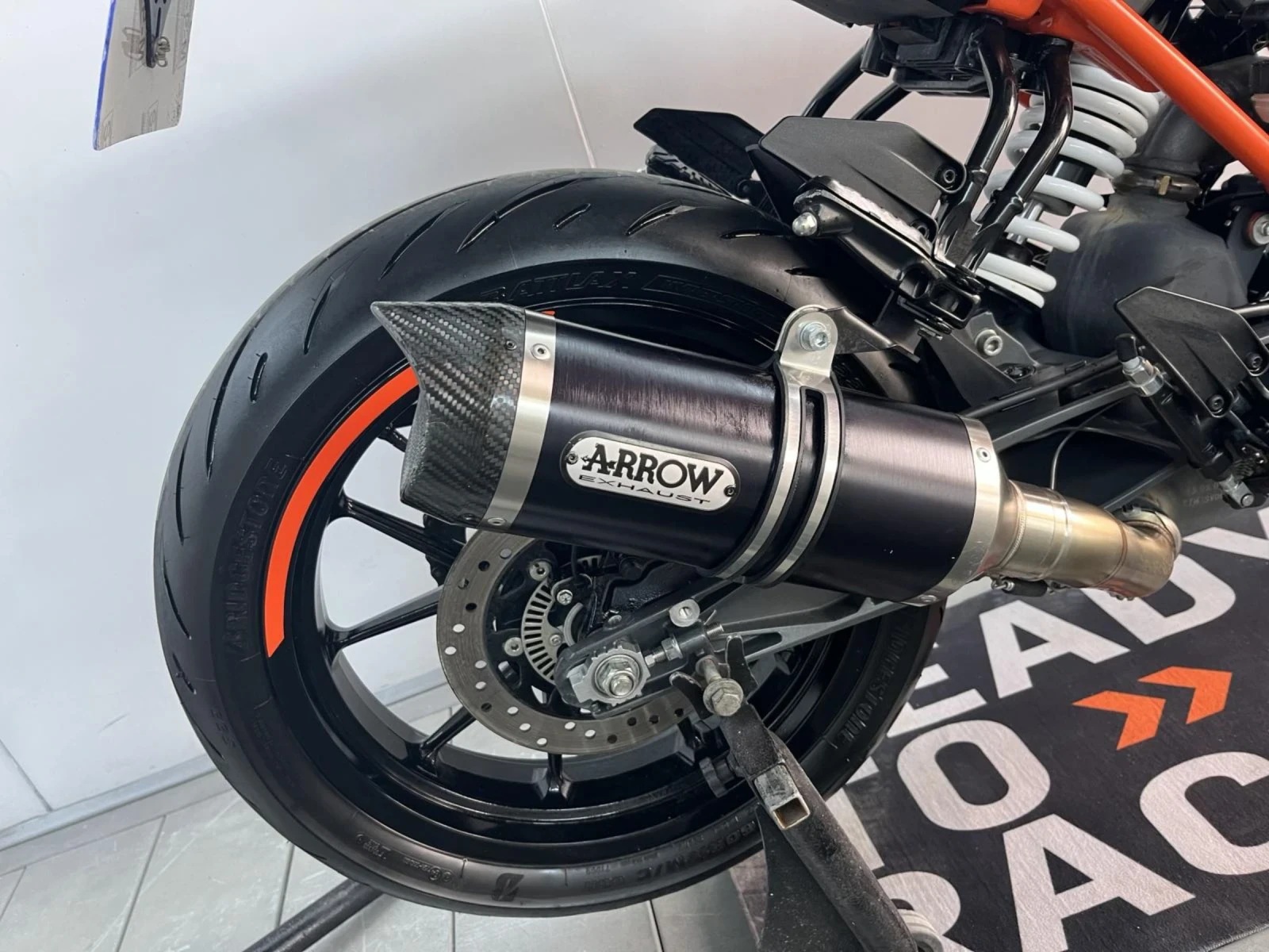 Ktm Duke Duke 125 - изображение 10