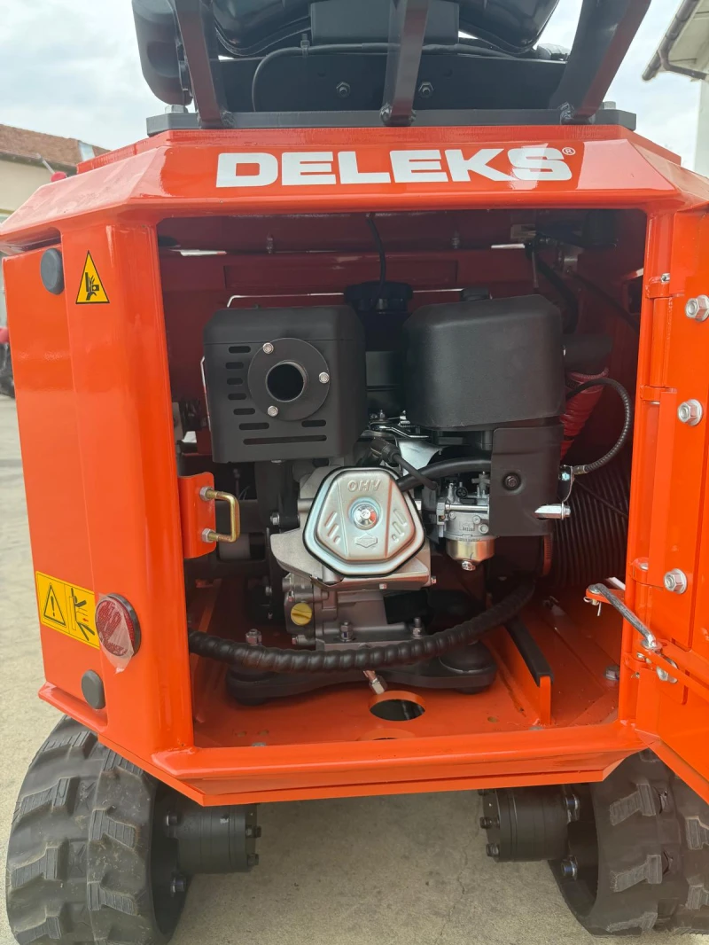 Специализирани машини Други Мини Багер марка Deleks модел M80, снимка 17 - Селскостопанска техника - 51059268