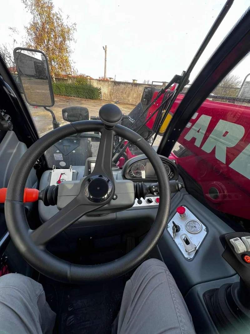 Телескопичен товарач Faresin 6.26, снимка 7 - Селскостопанска техника - 52654656