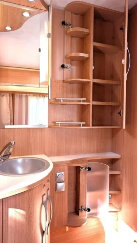 Каравана Adria 512 UP, снимка 9