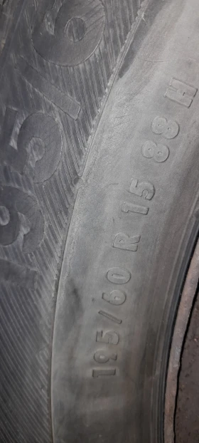 Гуми с джанти Barum 195/60R15, снимка 4 - Гуми и джанти - 52506760