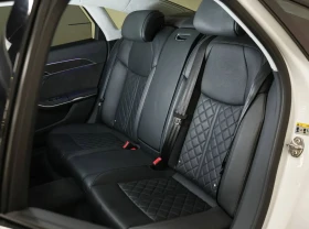 Audi S8, снимка 15
