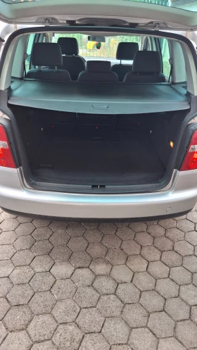 Обява за продажба на VW Touran тди ~5 000 лв. - изображение 11