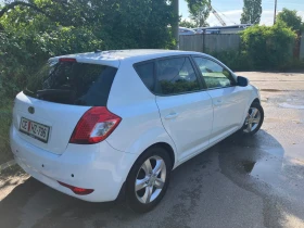 Kia Ceed 1.6/Evro5B/Отлична - 4300 € / 8410.07 лв. - 72131594 3