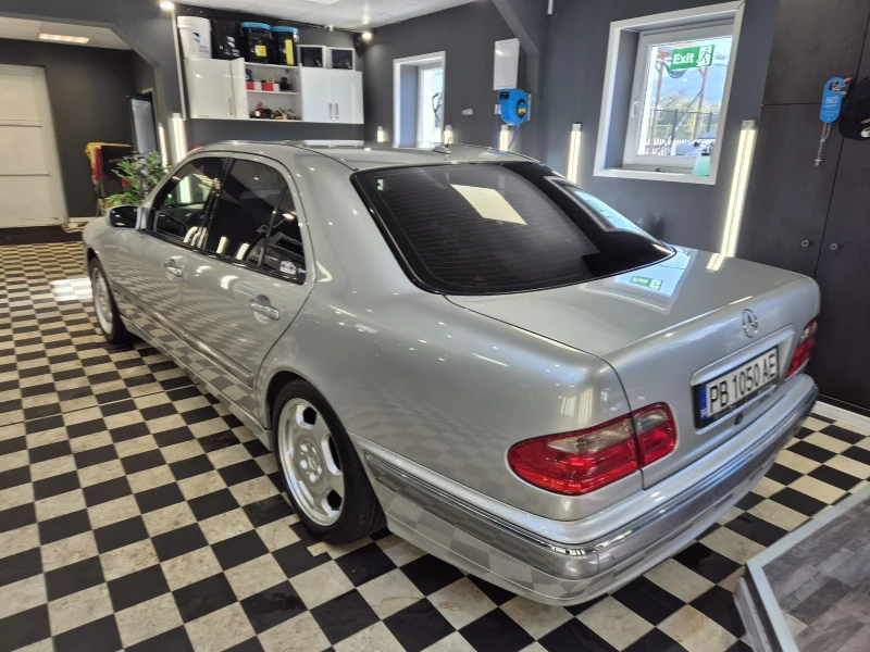 Mercedes-Benz E 280 2.8 204 кс, снимка 17 - Автомобили и джипове - 48215245