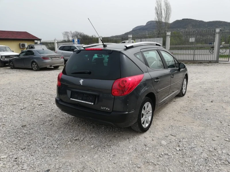 Peugeot 207 1.6 benzin avtomatik, снимка 4 - Автомобили и джипове - 45033815