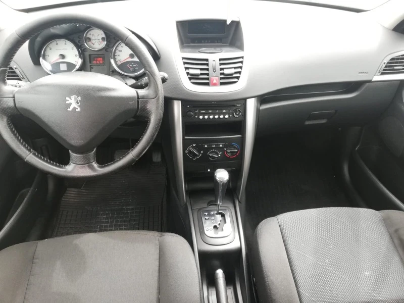 Peugeot 207 1.6 benzin avtomatik, снимка 10 - Автомобили и джипове - 45033815