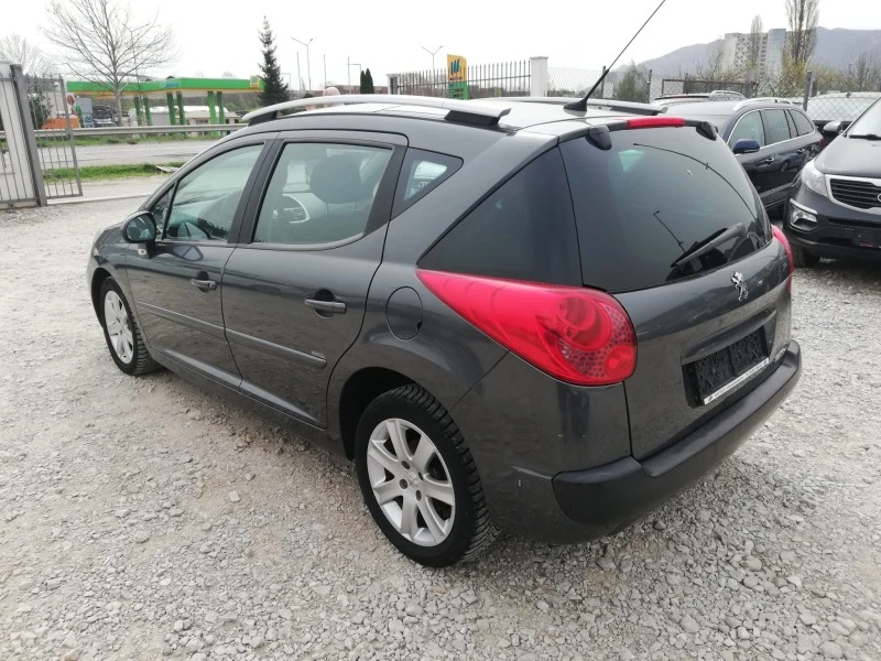 Peugeot 207 1.6 benzin avtomatik, снимка 5 - Автомобили и джипове - 45033815