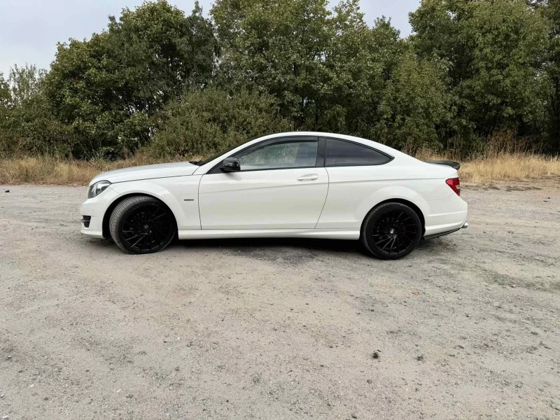 Mercedes-Benz C 250, снимка 2 - Автомобили и джипове - 47233601