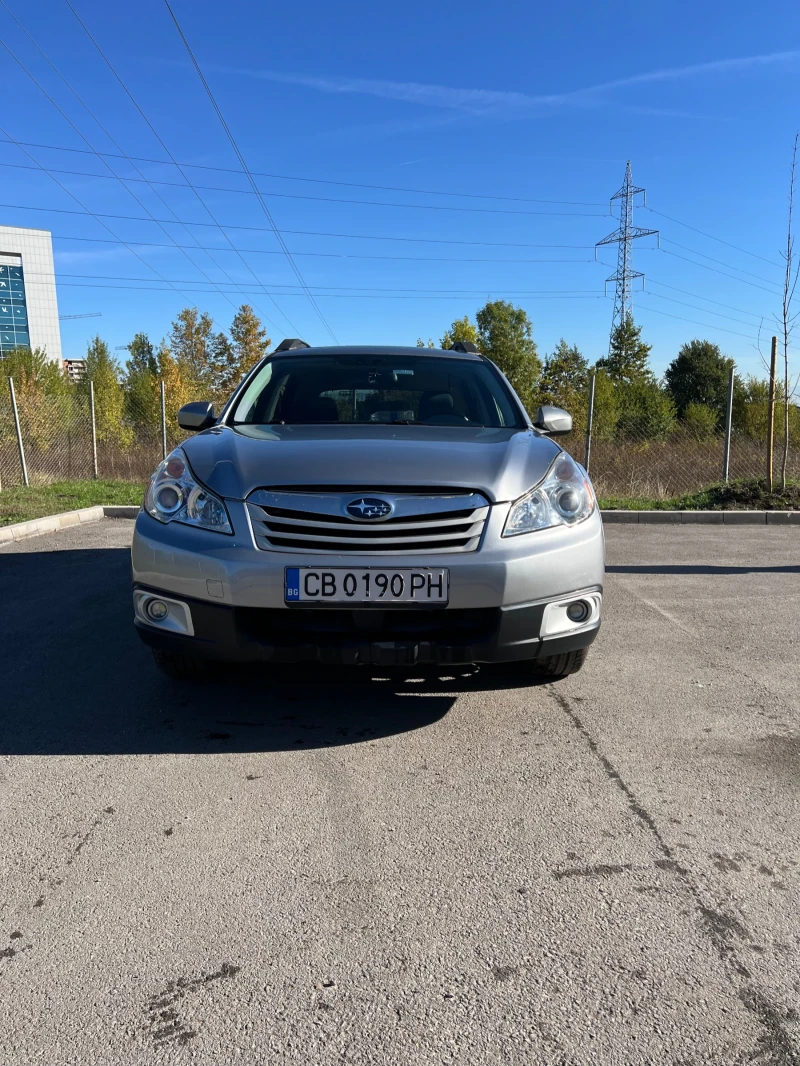 Subaru Outback, снимка 1 - Автомобили и джипове - 47510403