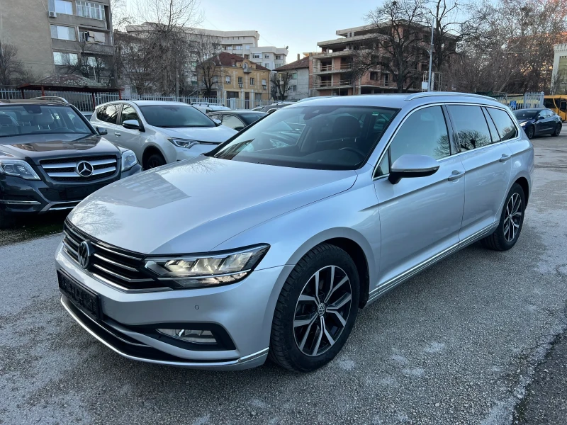 VW Passat DIGITAL, LED, KEYLESS, DISTRONIK, снимка 1 - Автомобили и джипове - 48427240