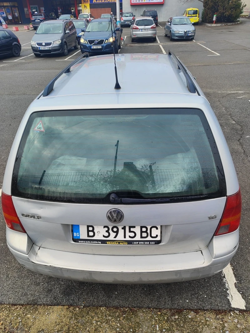 VW Golf Variant Комби, снимка 4 - Автомобили и джипове - 48546041