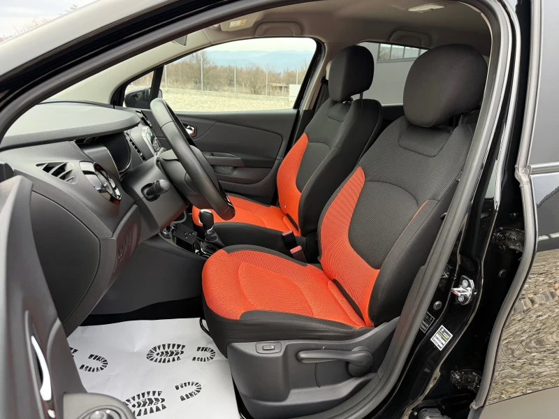 Renault Captur 1.5 DCI AUTOMAT NAVI EURO6, снимка 10 - Автомобили и джипове - 49454070