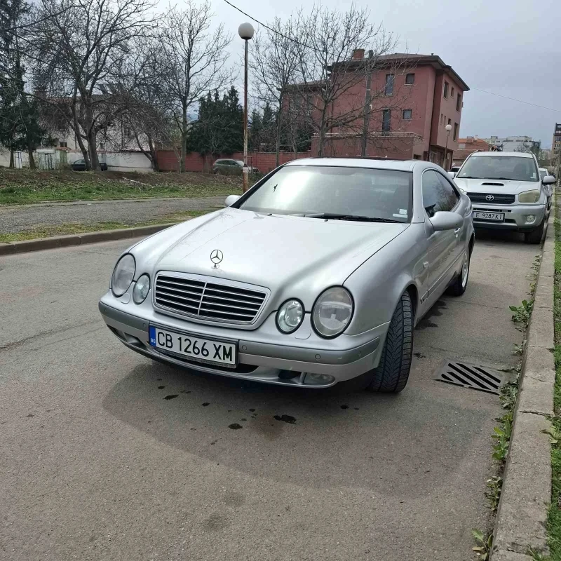 Mercedes-Benz CLK, снимка 2 - Автомобили и джипове - 49605813