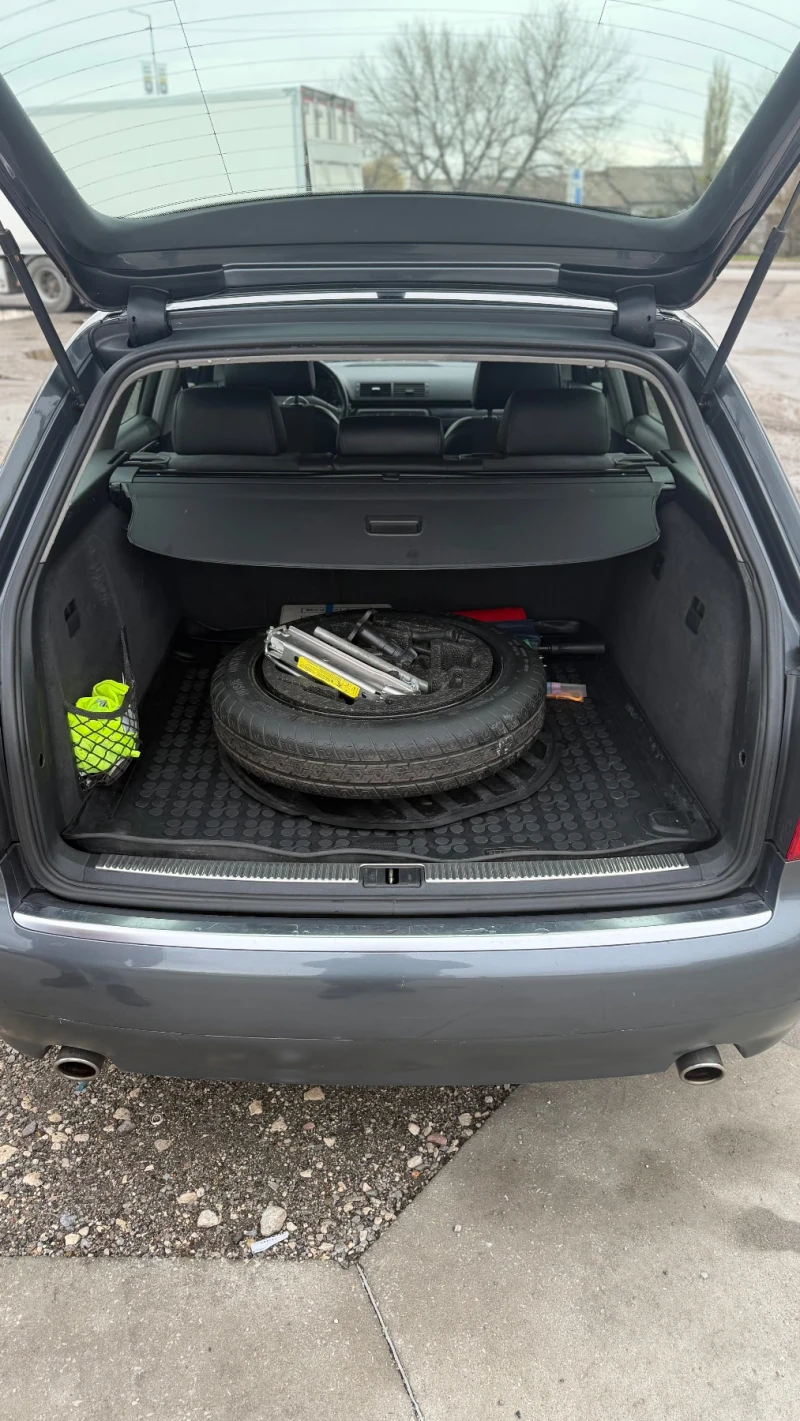 Audi A4 1.8 T АГУ, снимка 7 - Автомобили и джипове - 52496029