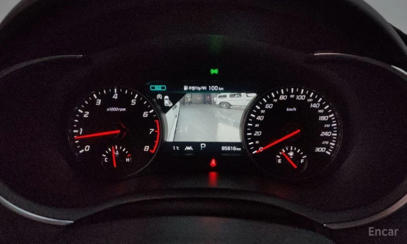 Kia Stinger, снимка 8 - Автомобили и джипове - 53305043