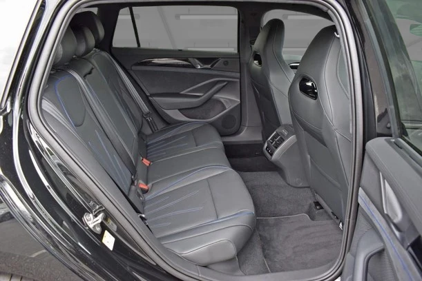 VW Passat Variant 2.0 TDI = R-Line = �������� | Mobile.bg � ����������� 10