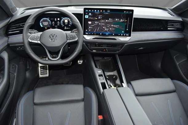 VW Passat Variant 2.0 TDI = R-Line = �������� | Mobile.bg � ����������� 6