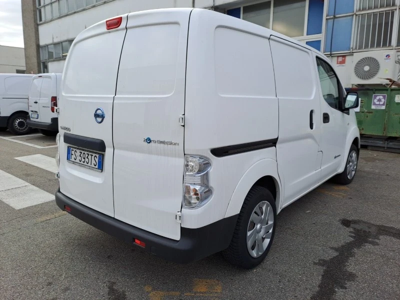 Nissan e-NV200 40kwh само на 5200 км Нов, N1 хомогенизация, снимка 5 - Автомобили и джипове - 52841073
