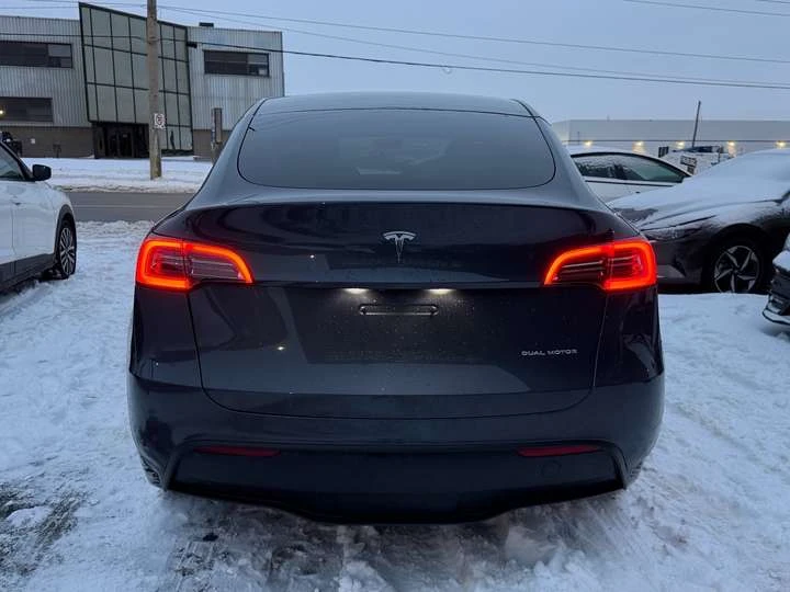Tesla Model Y Long Range AWD, снимка 6 - Автомобили и джипове - 53715261