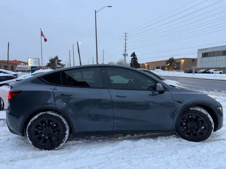 Tesla Model Y Long Range AWD, снимка 4 - Автомобили и джипове - 53715261