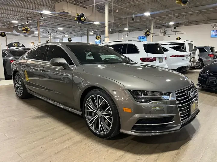 Audi A7 3.0T * S LINE * Technik * BOSE * CARFAX, снимка 2 - Автомобили и джипове - 54904947