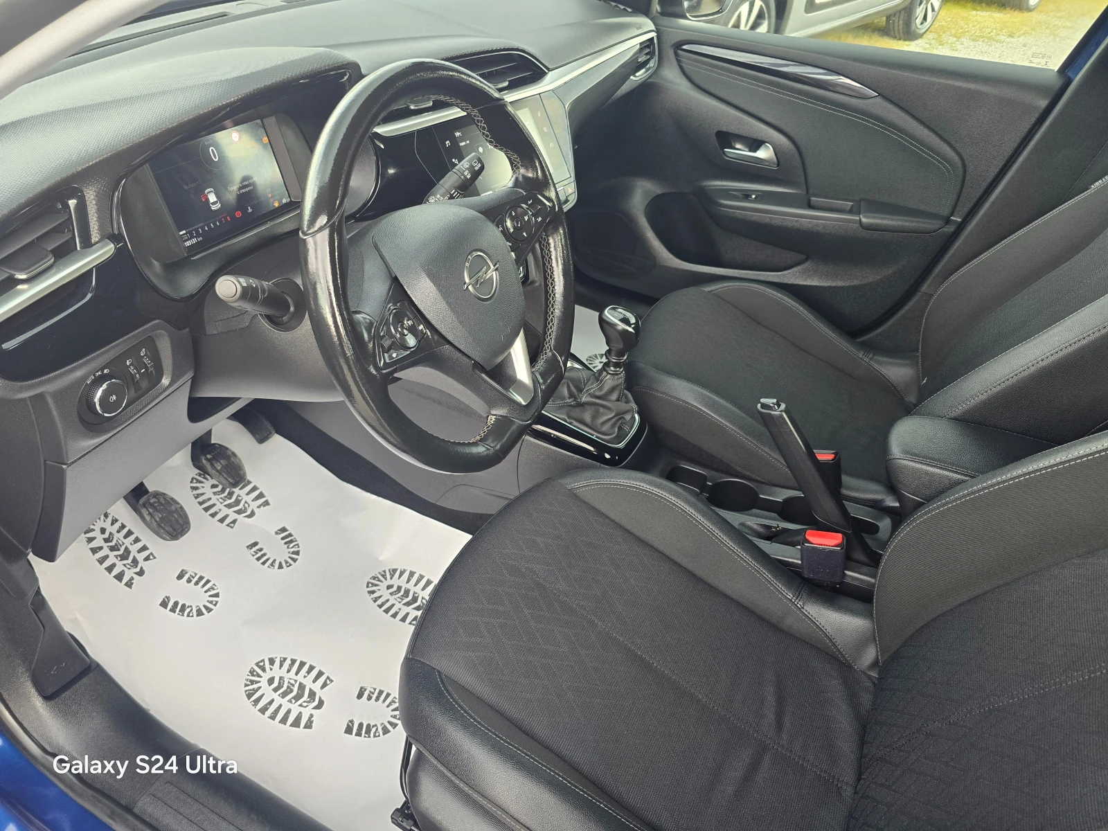 Opel Corsa 1.2i-101k.c-NAVI-FACE - изображение 10