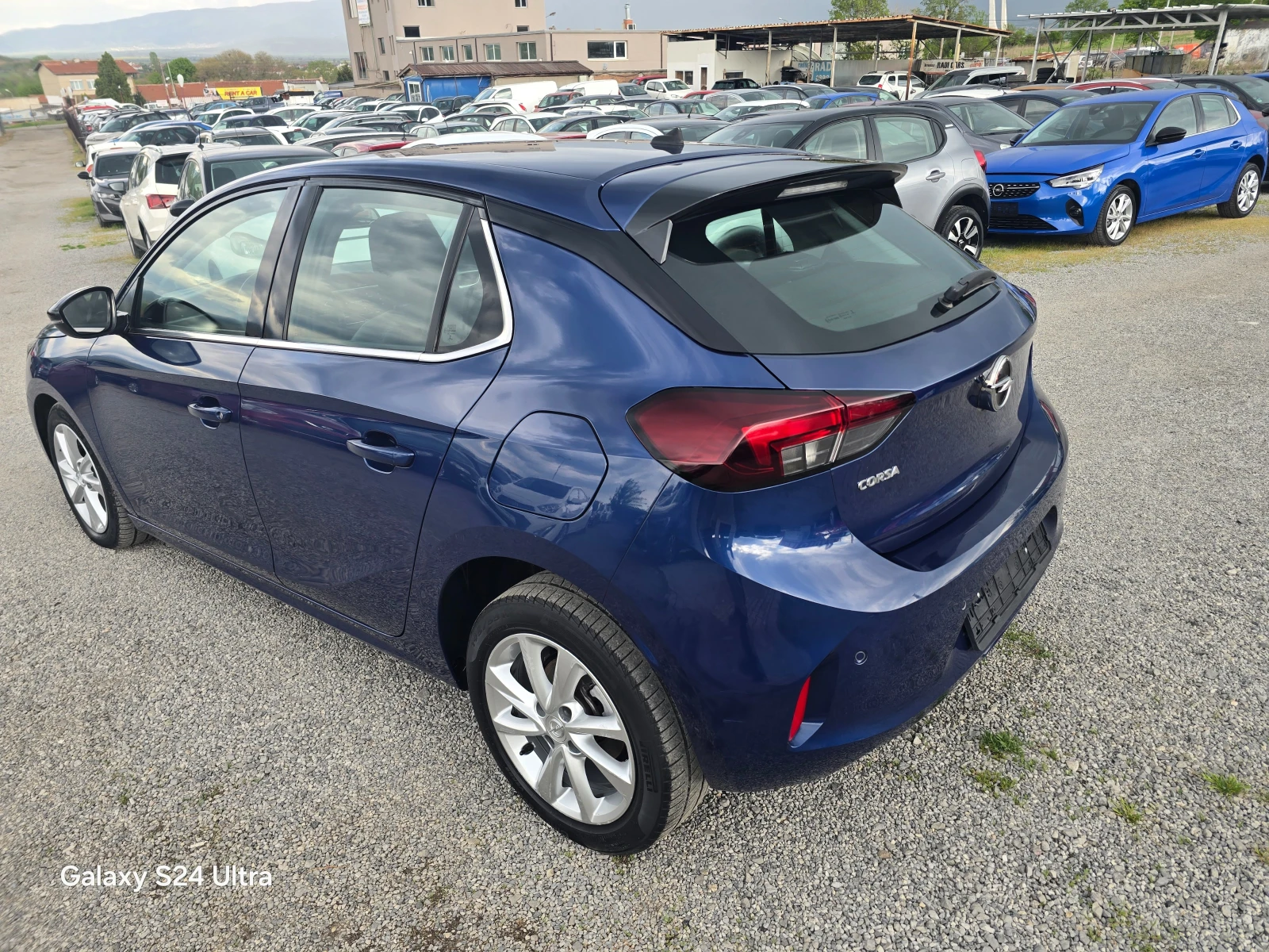 Opel Corsa 1.2i-101k.c-NAVI-FACE - изображение 8