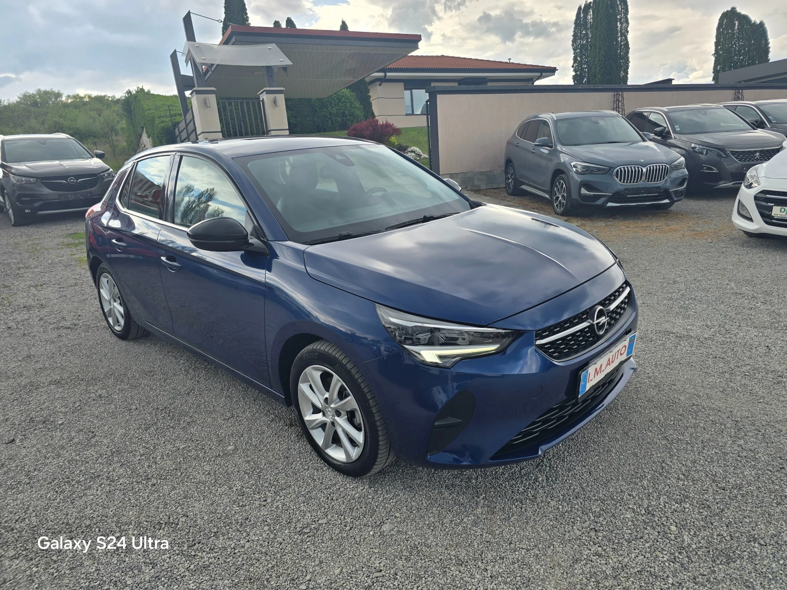Opel Corsa 1.2i-101k.c-NAVI-FACE - изображение 4