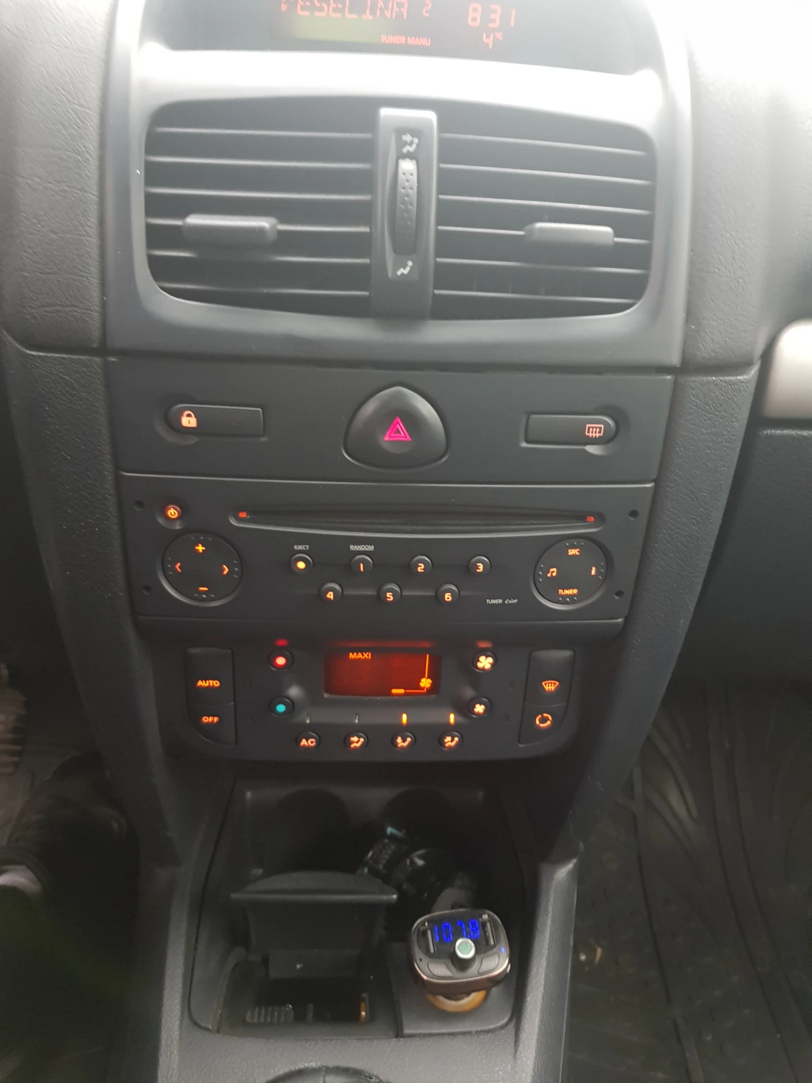 Renault Clio 1.4 16V - изображение 5