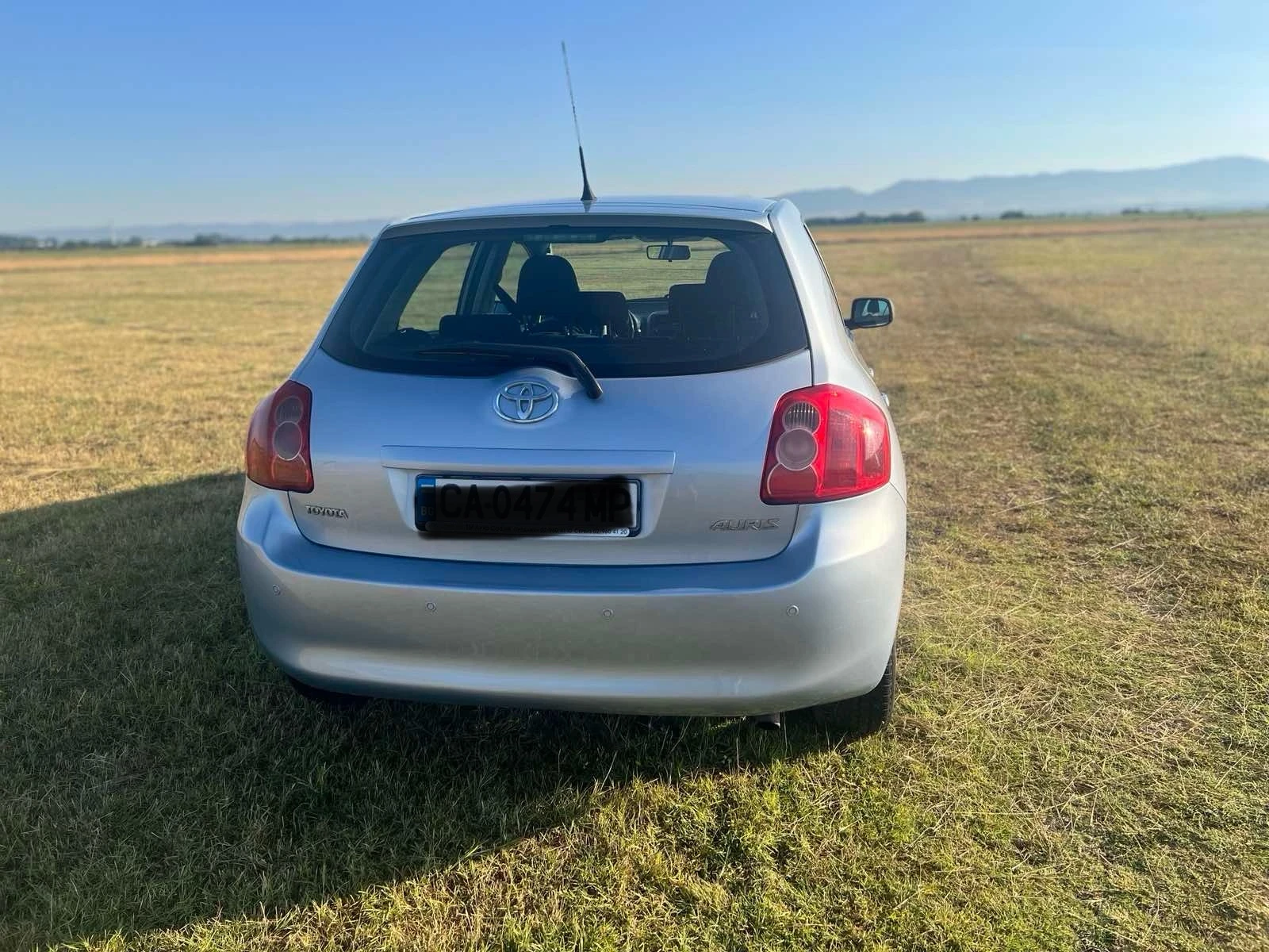 Toyota Auris 1.6  - изображение 3