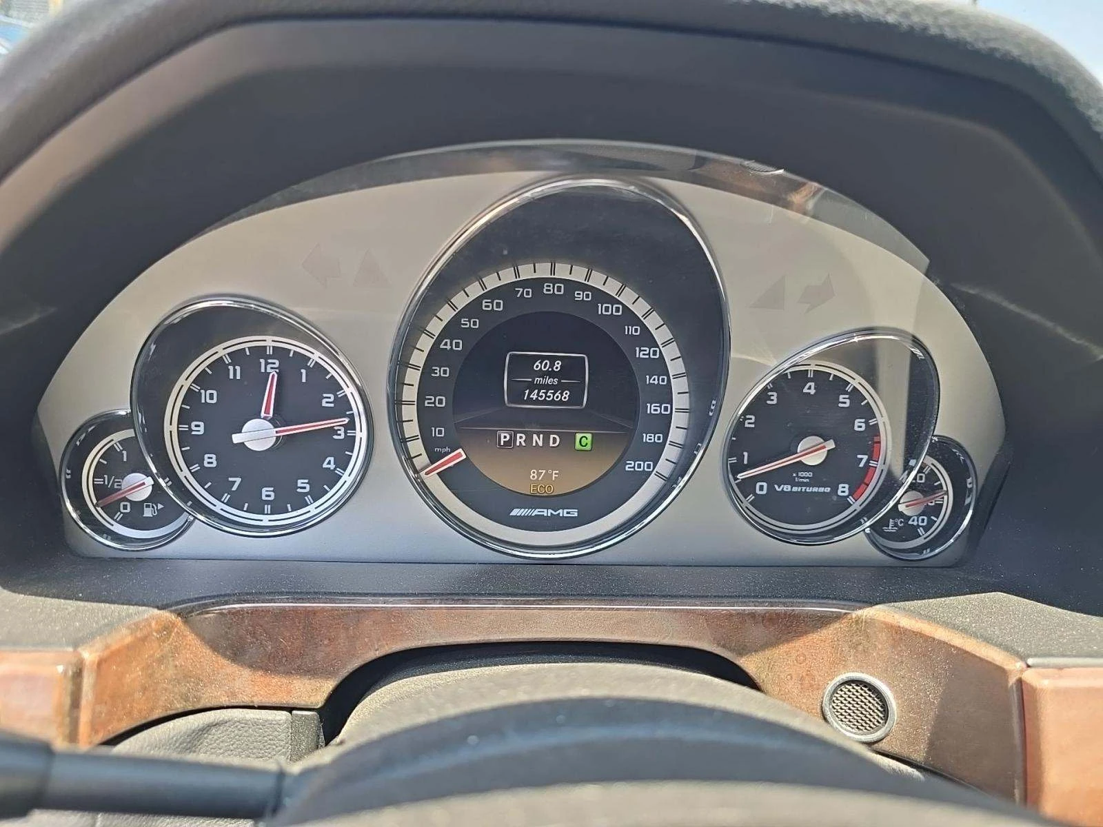 Mercedes-Benz E 63 AMG подгрев/обдух/ЛИЗИНГ - изображение 9