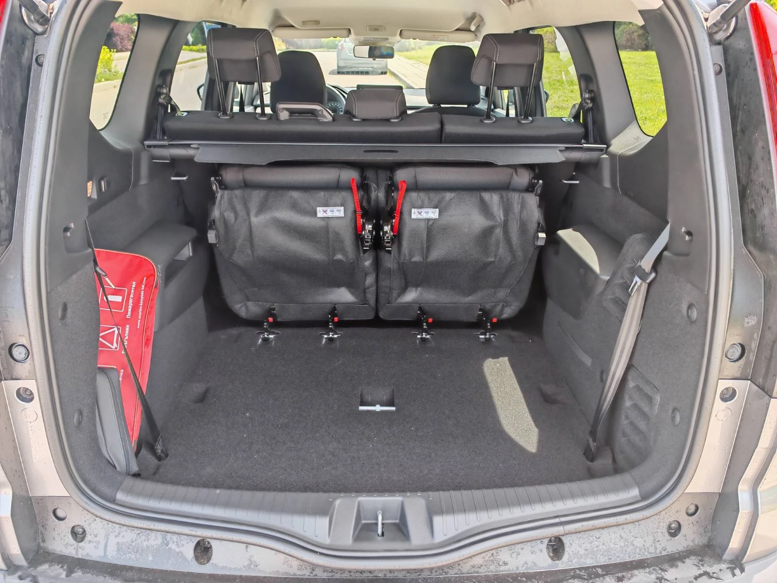 Dacia Jogger 3900лв за получаване, 1.0TCe EcoG 6+ 1 ГАЗ - изображение 10