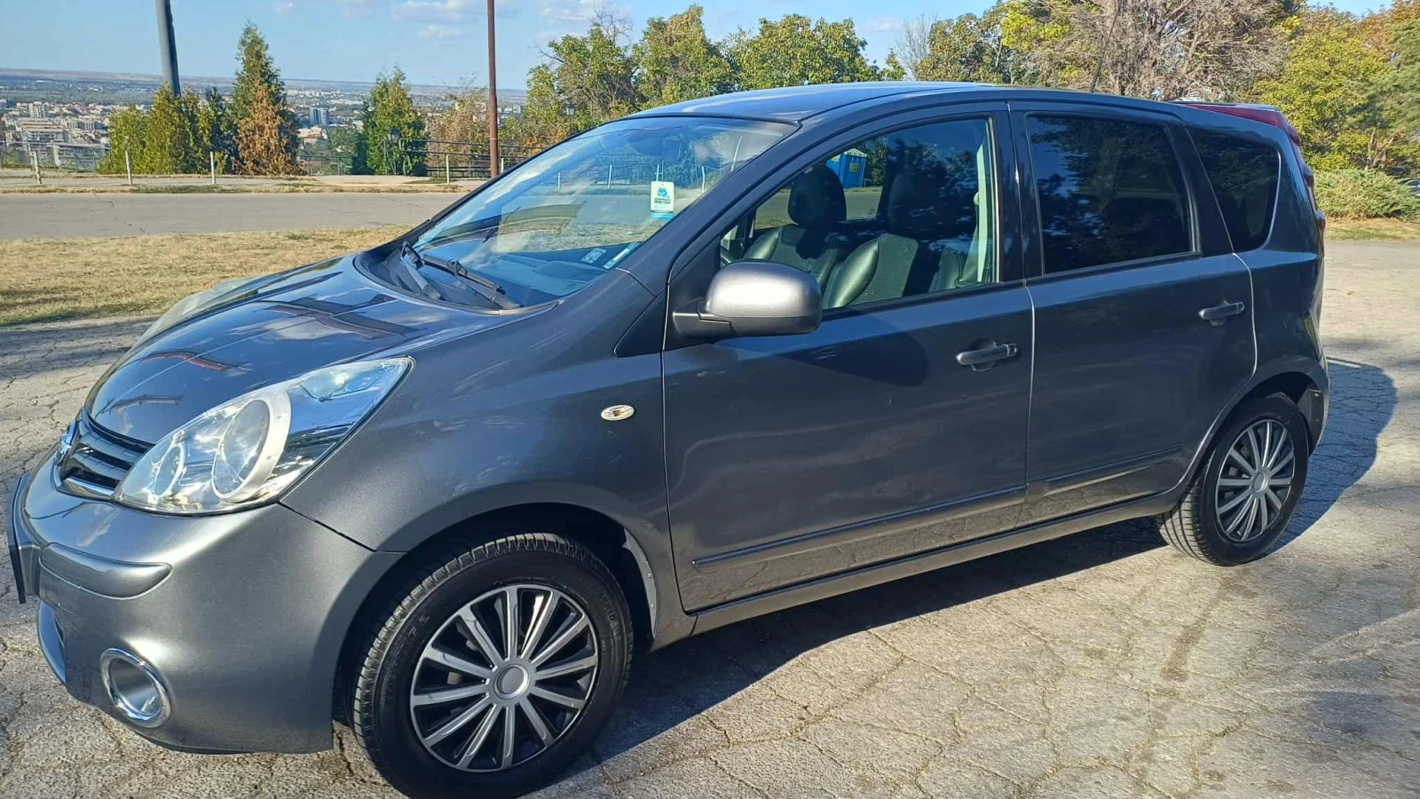 Nissan Note автоматик - изображение 3