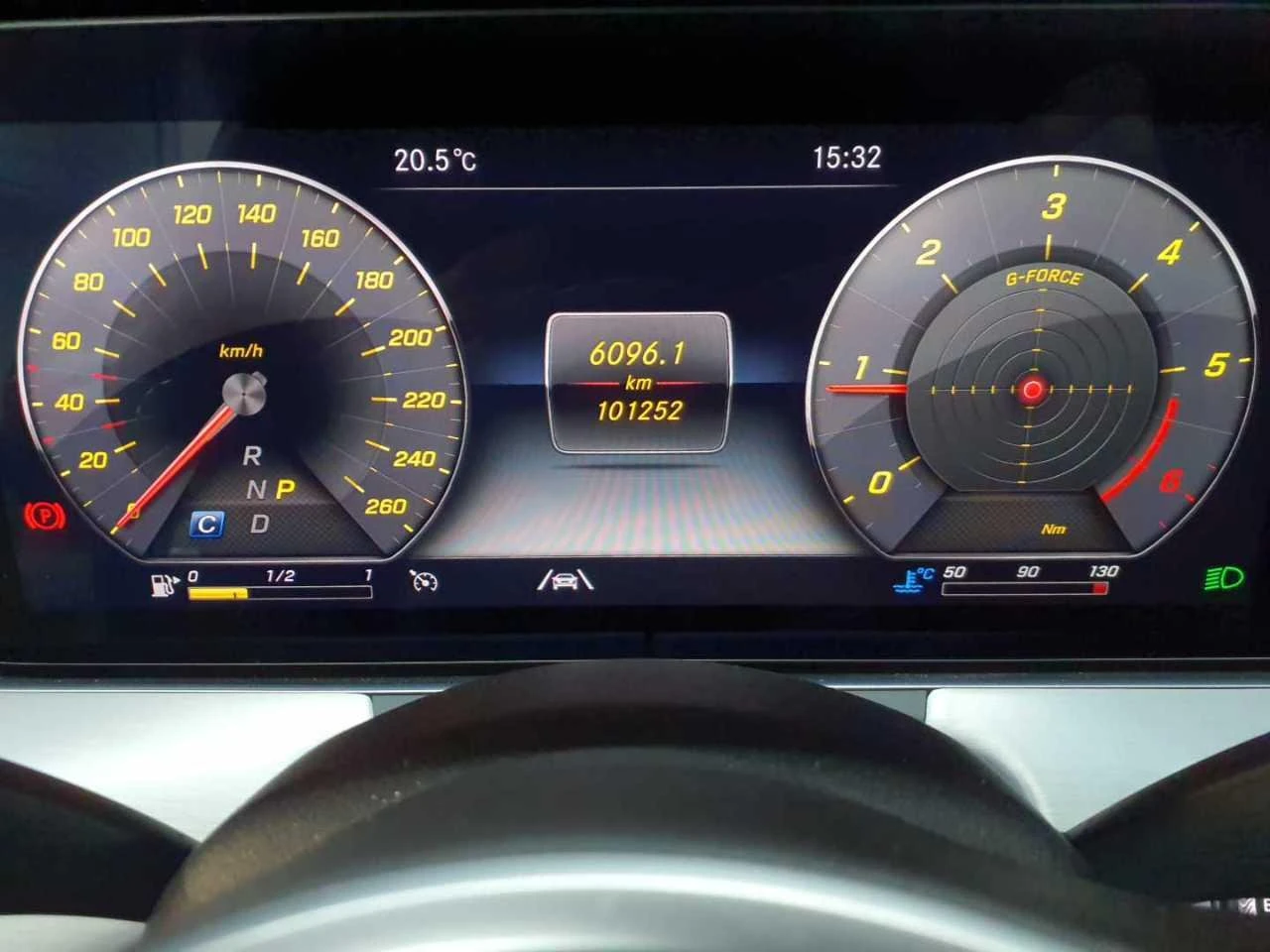 Mercedes-Benz CLS 300 300d - изображение 4