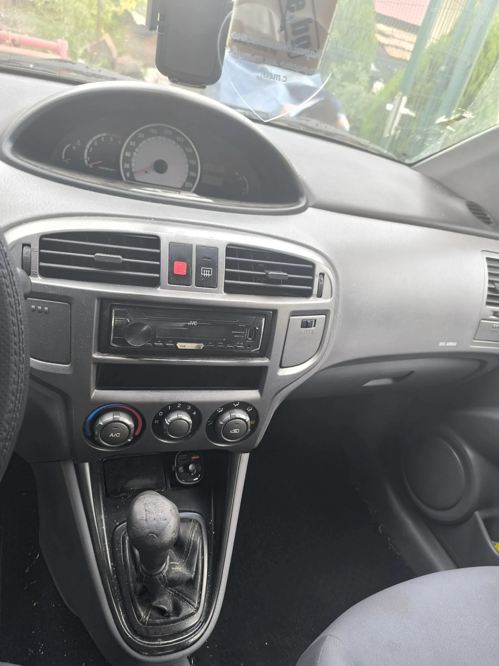 Hyundai Matrix 1.5 Дизел - изображение 8