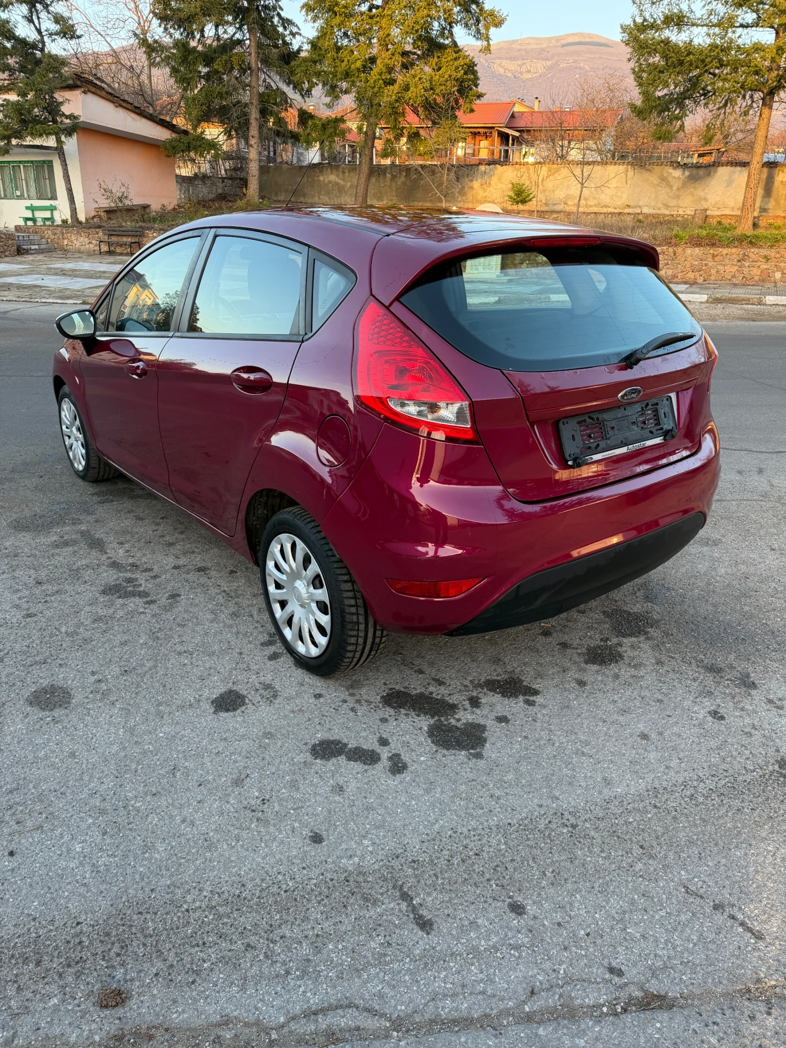 Ford Fiesta 1.4 фабрична газ - изображение 5