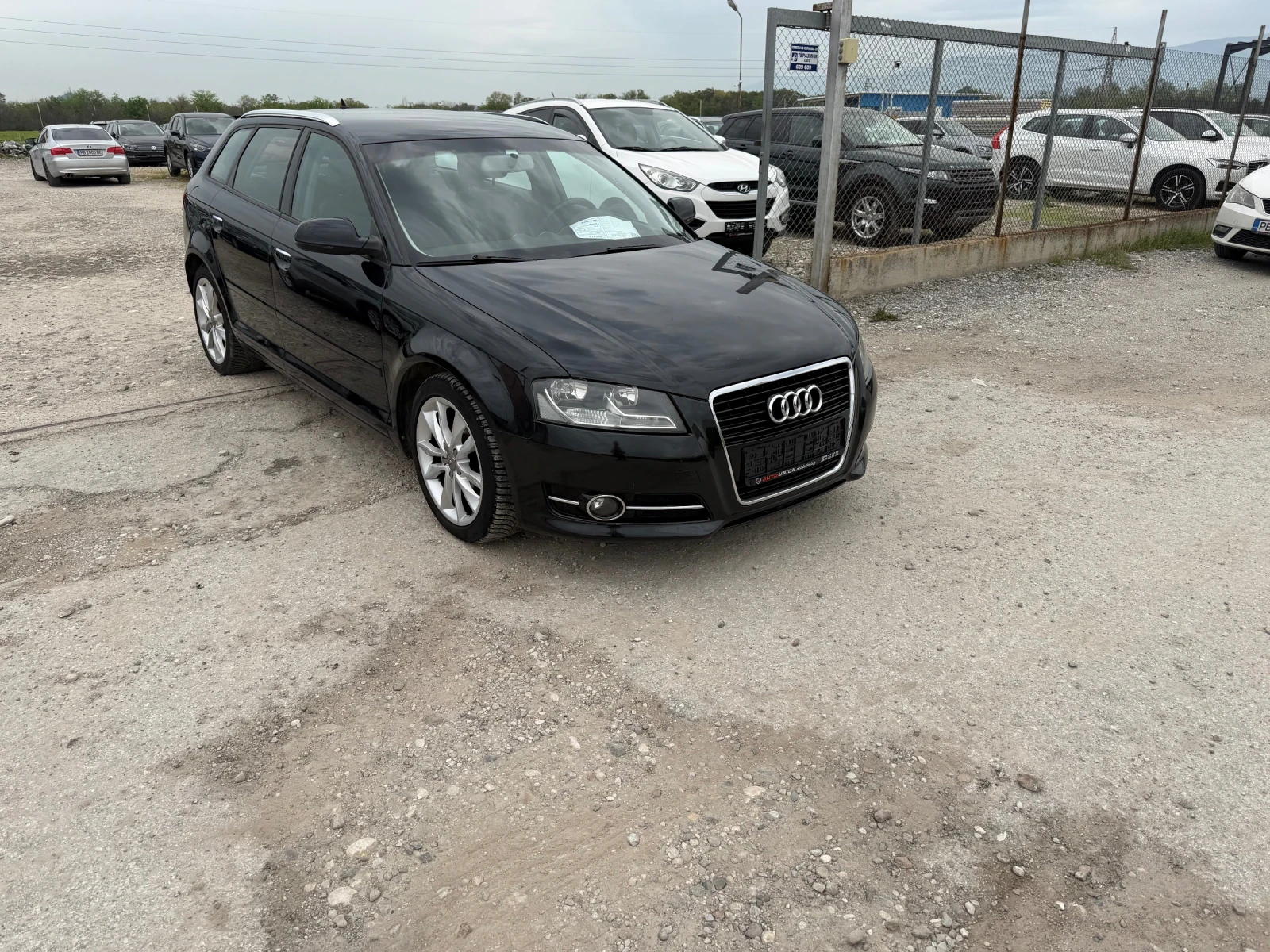 Audi A3 1.6 TDI , снимка 3 - Автомобили и джипове - 53601871