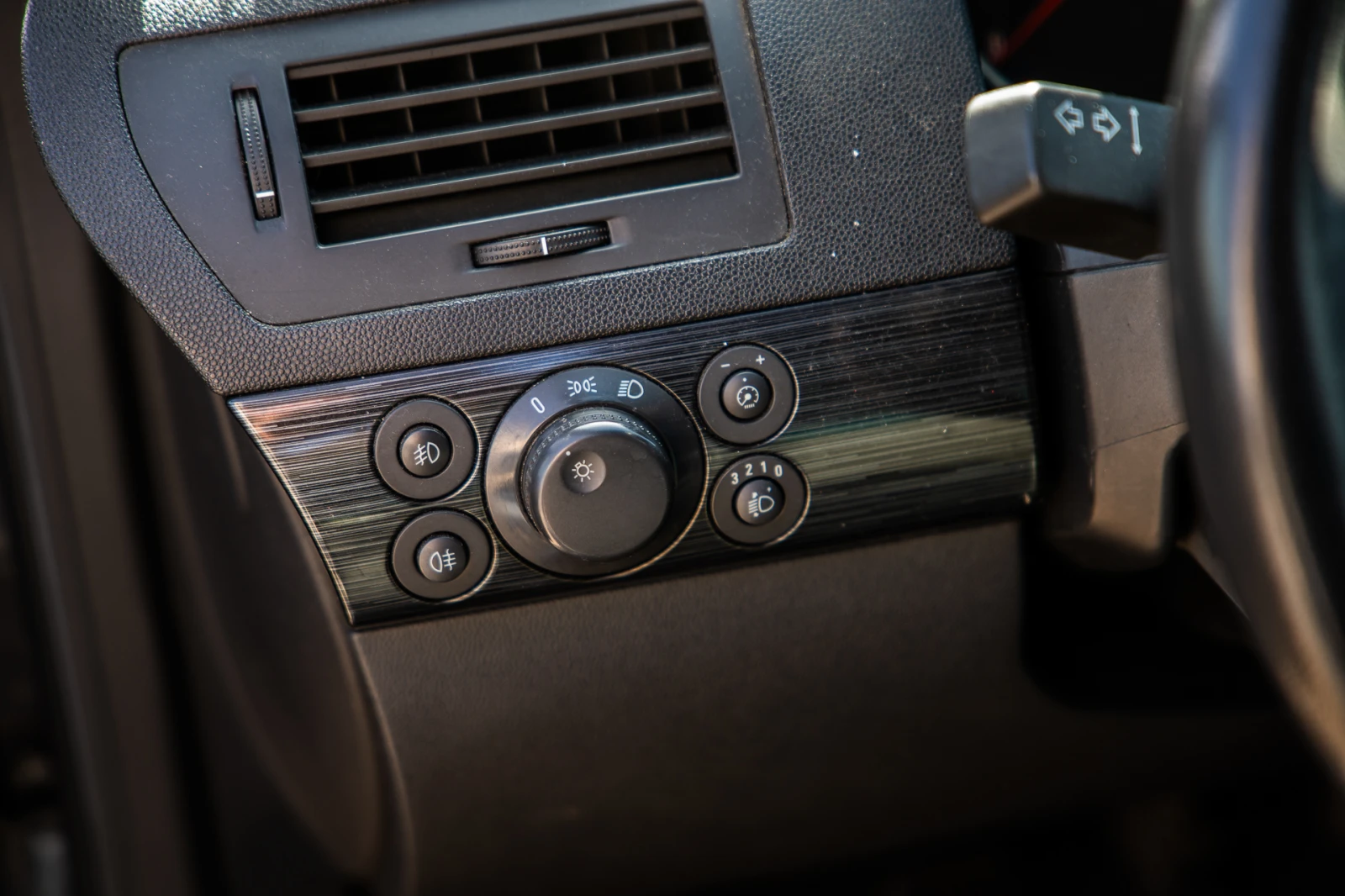 Opel Astra 1.7 CDTI, снимка 14 - Автомобили и джипове - 53685111