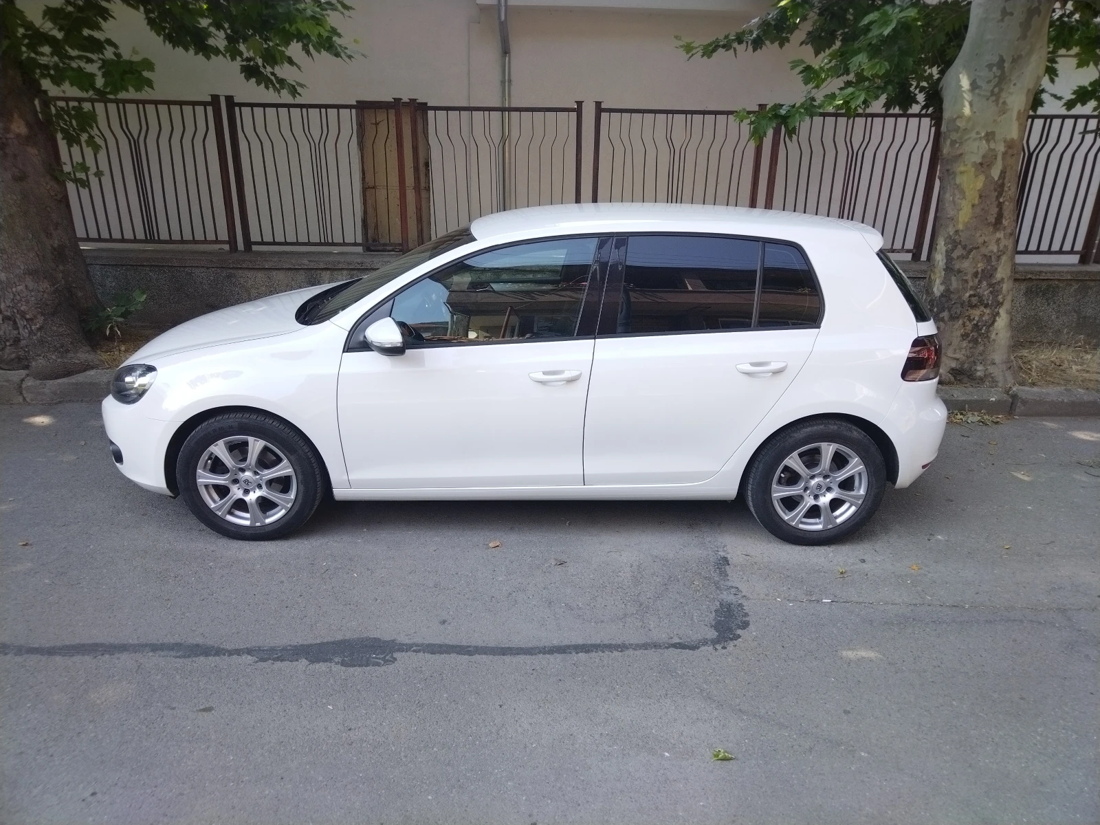 VW Golf 6, снимка 5 - Автомобили и джипове - 53942343