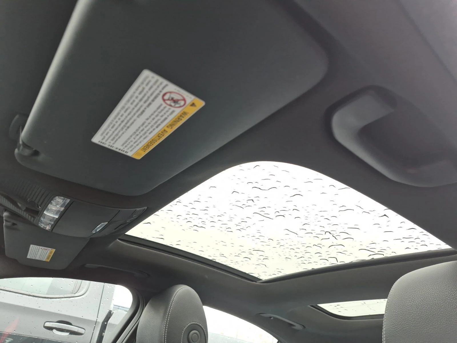 Mercedes-Benz C 300 АВТО КРЕДИТ, снимка 13 - Автомобили и джипове - 53950338