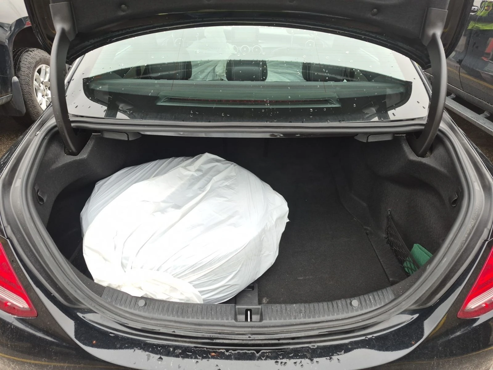 Mercedes-Benz C 300 АВТО КРЕДИТ, снимка 5 - Автомобили и джипове - 53950338