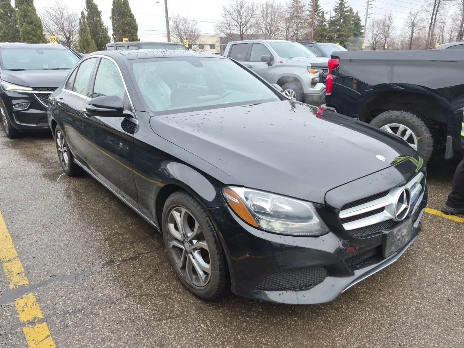 Mercedes-Benz C 300 АВТО КРЕДИТ, снимка 2 - Автомобили и джипове - 53950338